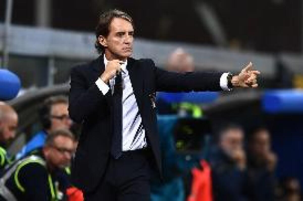 ITALIA TRAVOLGENTE AD ATENE, 3-0 ALLA GRECIA - 