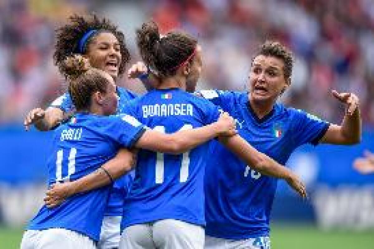 CALCIO: MONDIALI DONNE. ITALIA BATTE 2-1 AUSTRALIA AL DEBUTTO -
