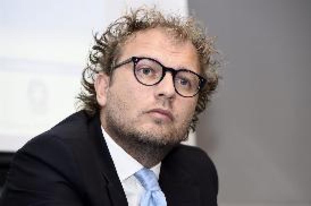 LOTTI SI AUTOSOSPENDE DAL PD "MAI FATTI DOSSIER SU MAGISTRATI" -