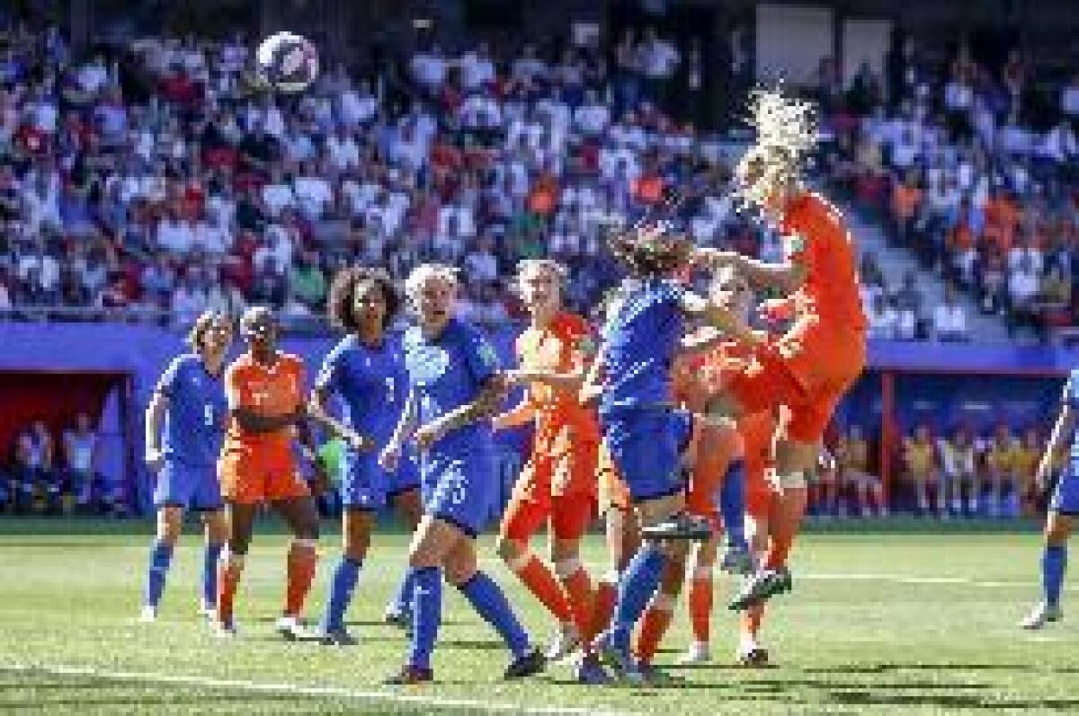 FINISCE IL MONDIALE DELLE AZZURRE, OLANDA IN SEMIFINALE - 