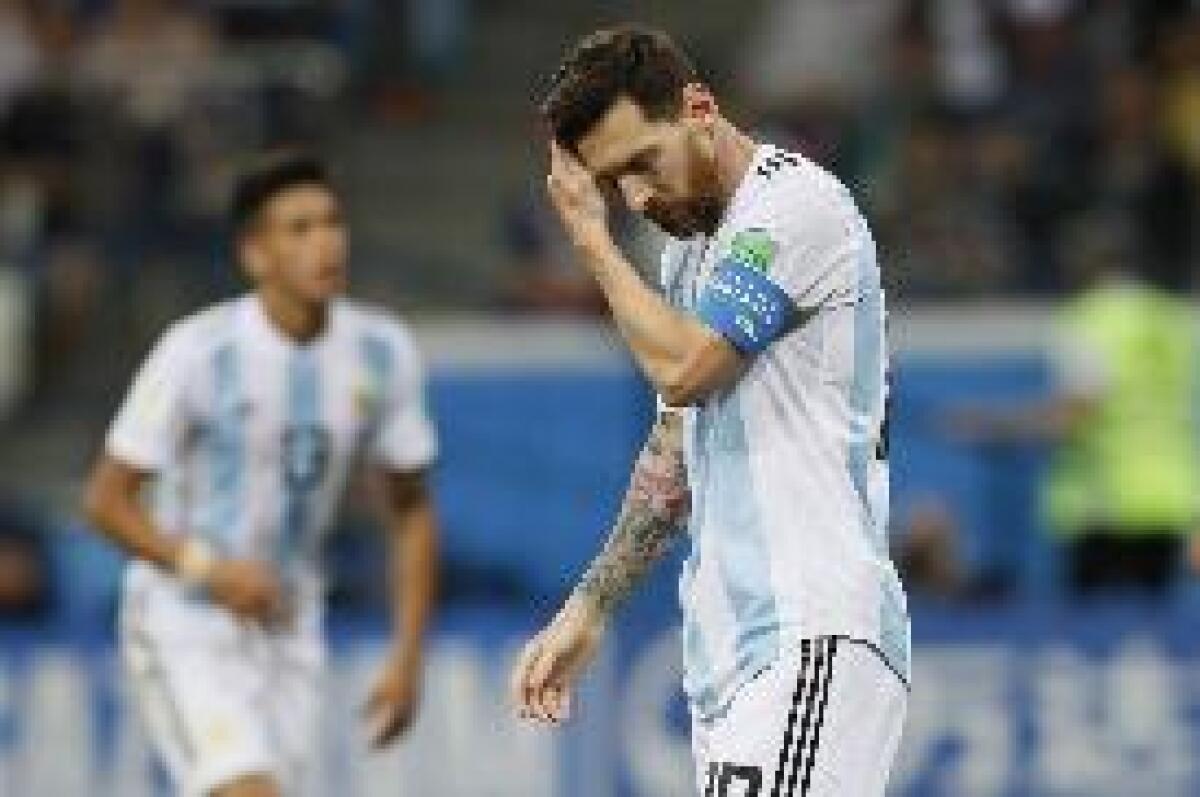 BRASILE-ARGENTINA 2-0, SELEÇAO PRIMA FINALISTA IN COPPA AMERICA - 