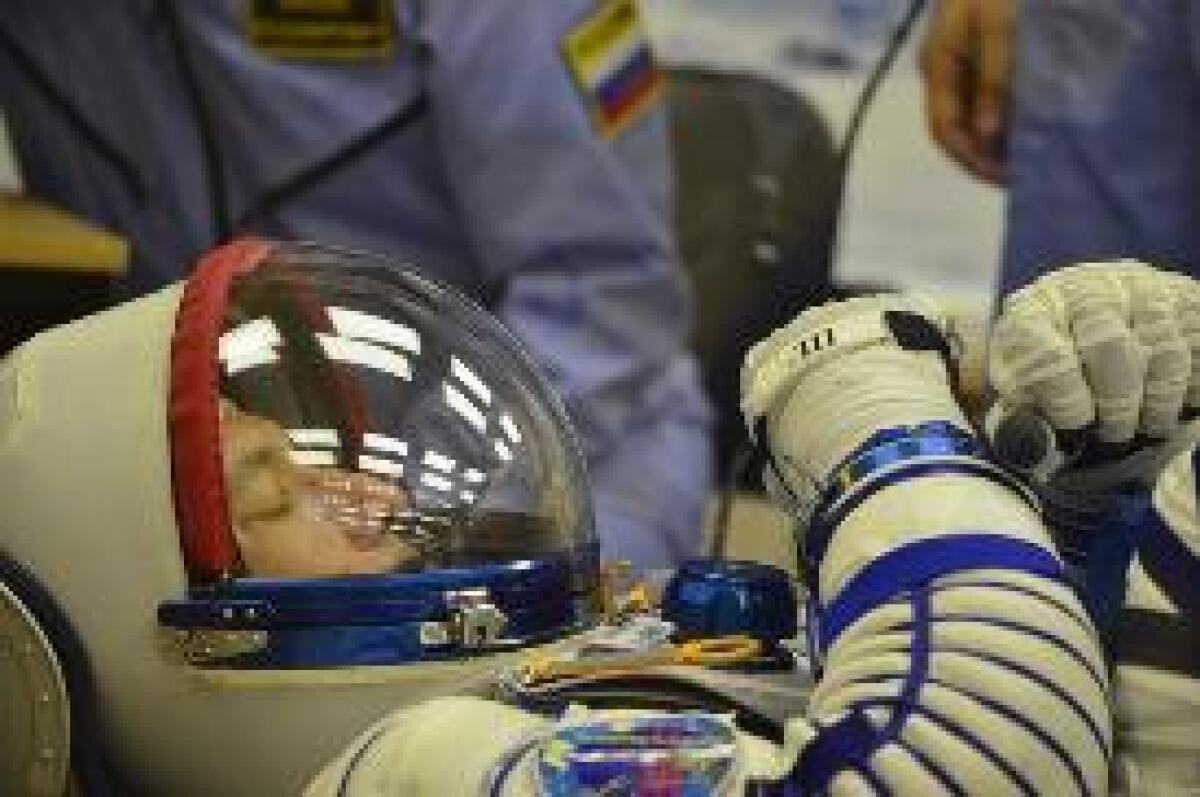 SPAZIO: PARMITANO E' GIUNTO NELLA STAZIONE SPAZIALE - 