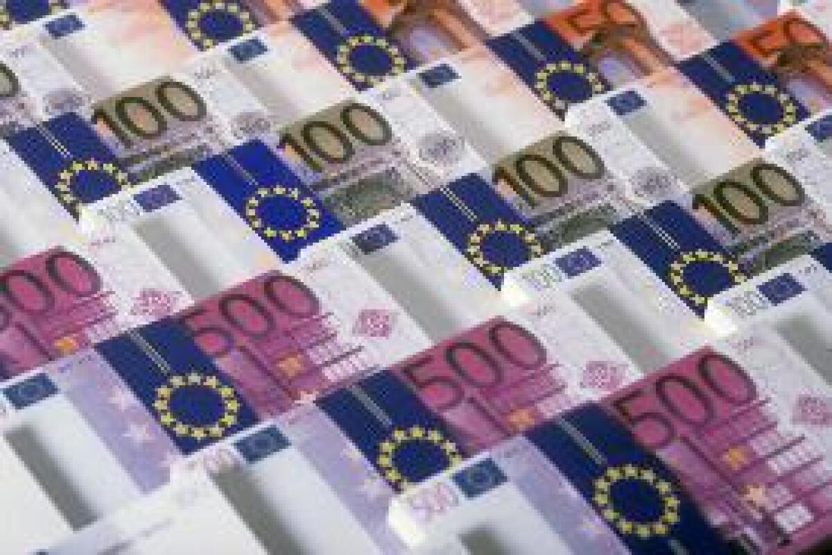 A MAGGIO DEBITO PUBBLICO IN CALO DI 8,7 MLD - 