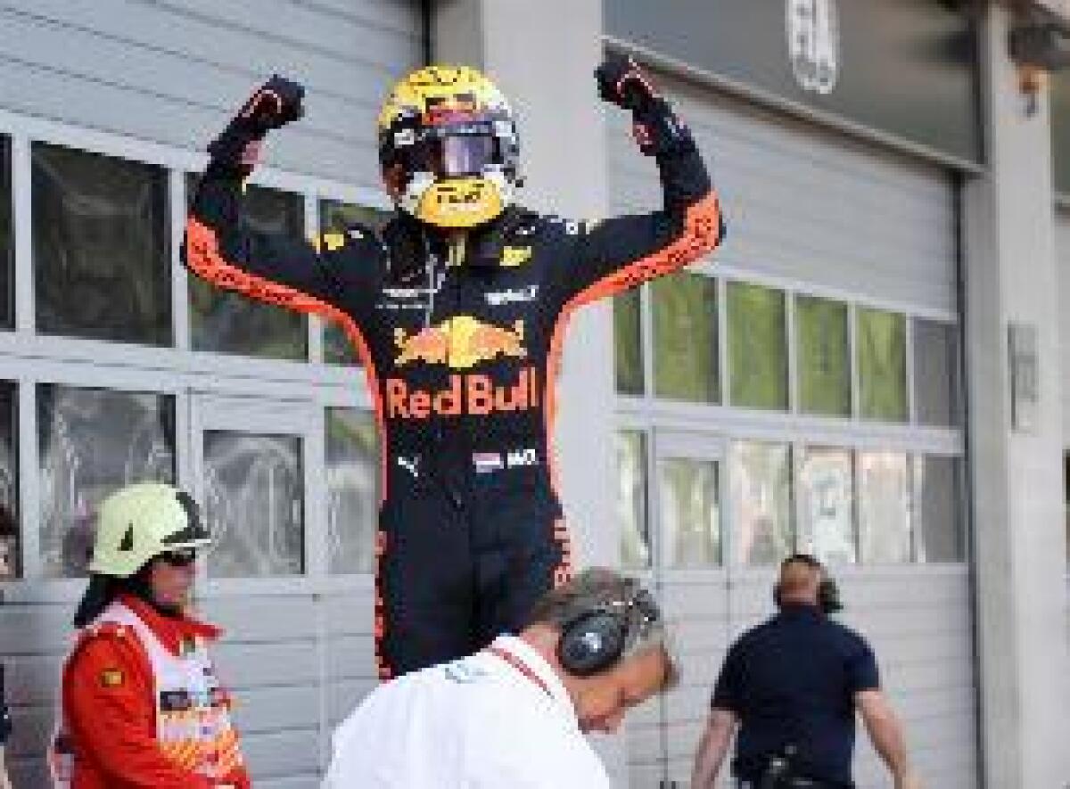 TRIONFA VERSTAPPEN, VETTEL 2° DOPO RIMONTA SUPER, MALE LE MERCEDES -