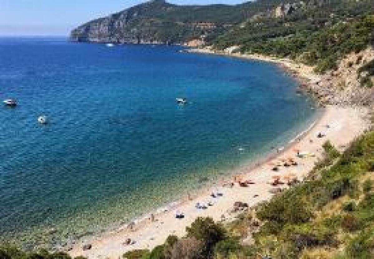 IN VIAGGIO 34,6 MILIONI DI ITALIANI IN ESTATE, MARE AL TOP - 