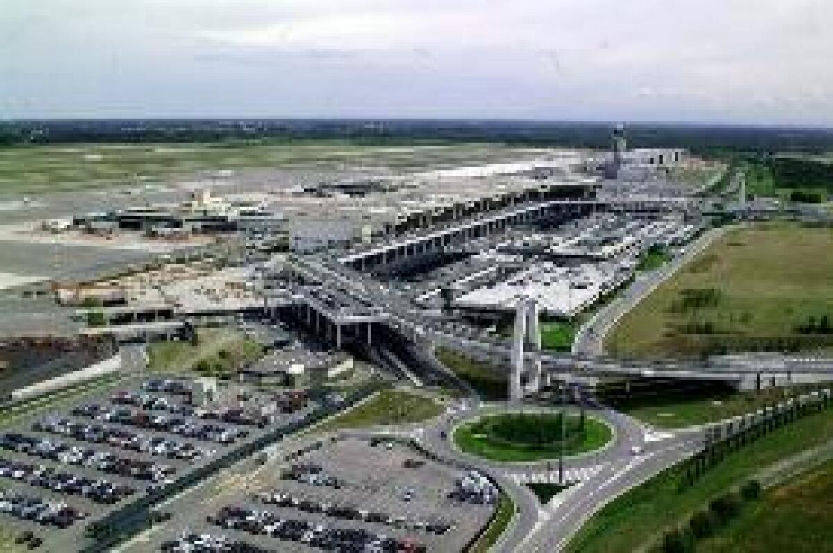 AEROPORTI DI MILANO, È INIZIATO IL "BRIDGE" LINATE-MALPENSA - 