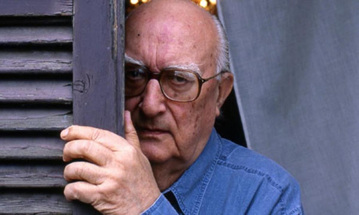 Commozione per la scomparsa di Camilleri, era cittadino onorario di Gela - 