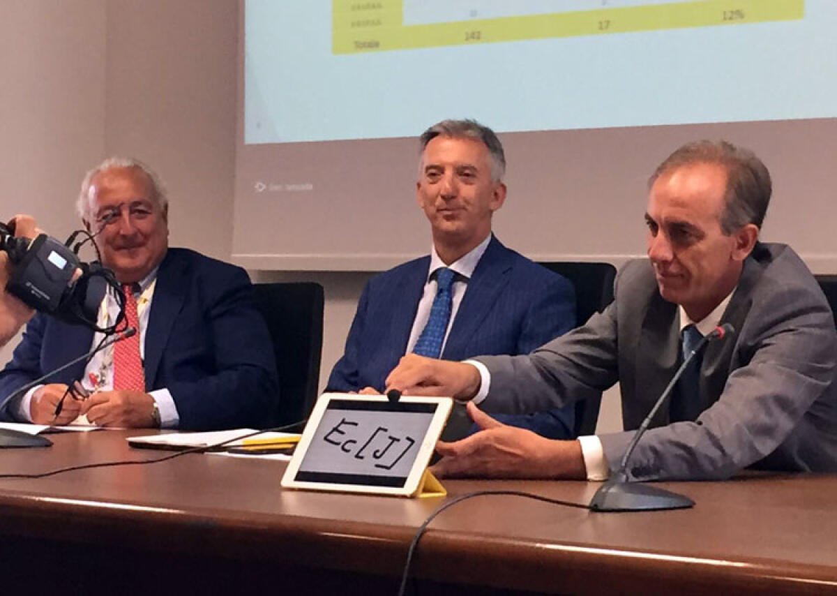 Verifiche tecniche negli impianti della green refinery, a giorni parte la produzione - I vertici Eni hanno scelto di trasformare il ciclo produttivo del sito locale