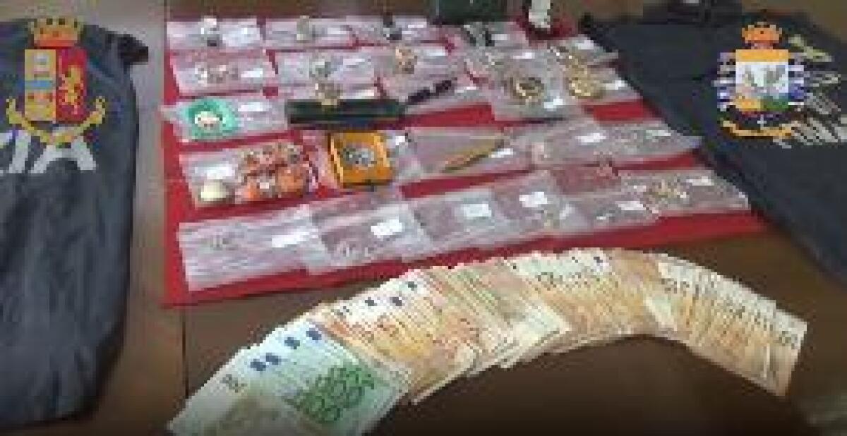SEQUESTRATI A MILANO BENI PER 1 MLN A FIGLIO DEL BOSS FONTANA - 
