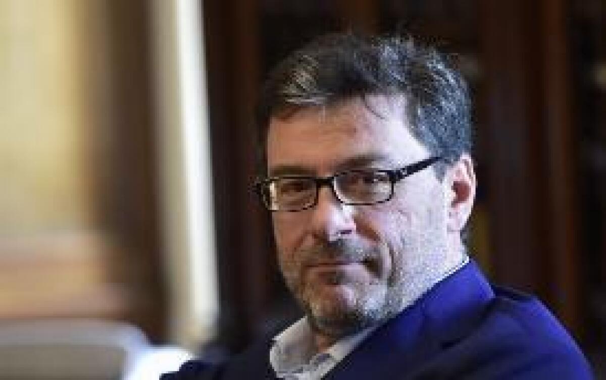 GIORGETTI RINUNCIA ALLA CANDIDATURA A COMMISSARIO UE - 