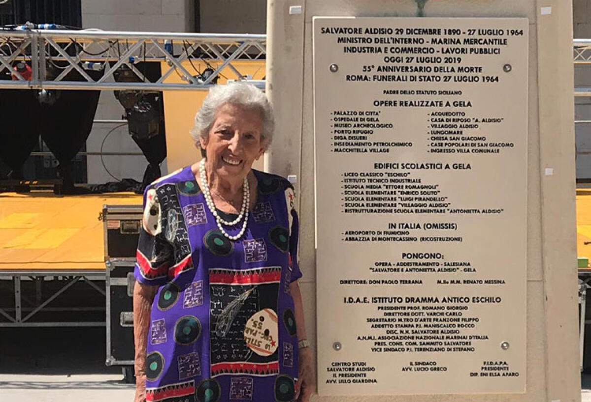 Inaugurata la lapide in memoria di Salvatore Aldisio - 