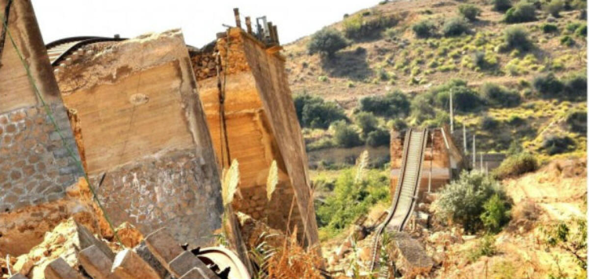 Fondi per la riattivazione della tratta ferroviaria Caltagirone-Gela, c'è ok Cipe su investimenti - Il cedimento ha causato il blocco totale della tratta ferroviaria