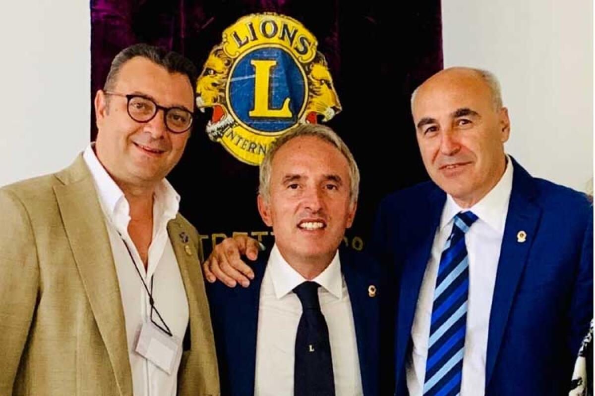 Lions club, a Luigi Virone la presidenza della zona 26 tra Gela, Niscemi e Caltagirone - I vertici del Lions club, da sinistra: Luigi Virone, Angelo Collura (Governatore) e Antonino Grasso (IX Circoscrizione)