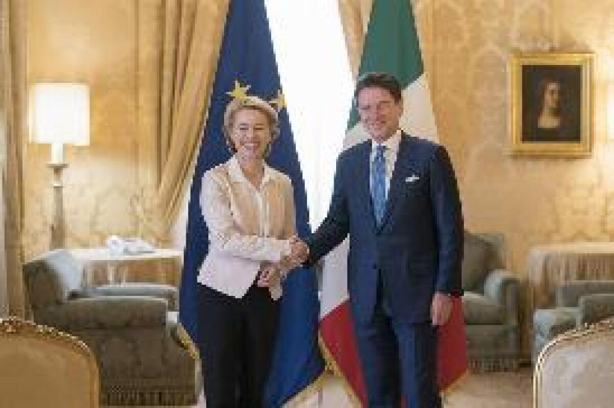 UE, VON DER LEYEN INCONTRA CONTE "SUI MIGRANTI SERVE UN NUOVO PATTO" - 