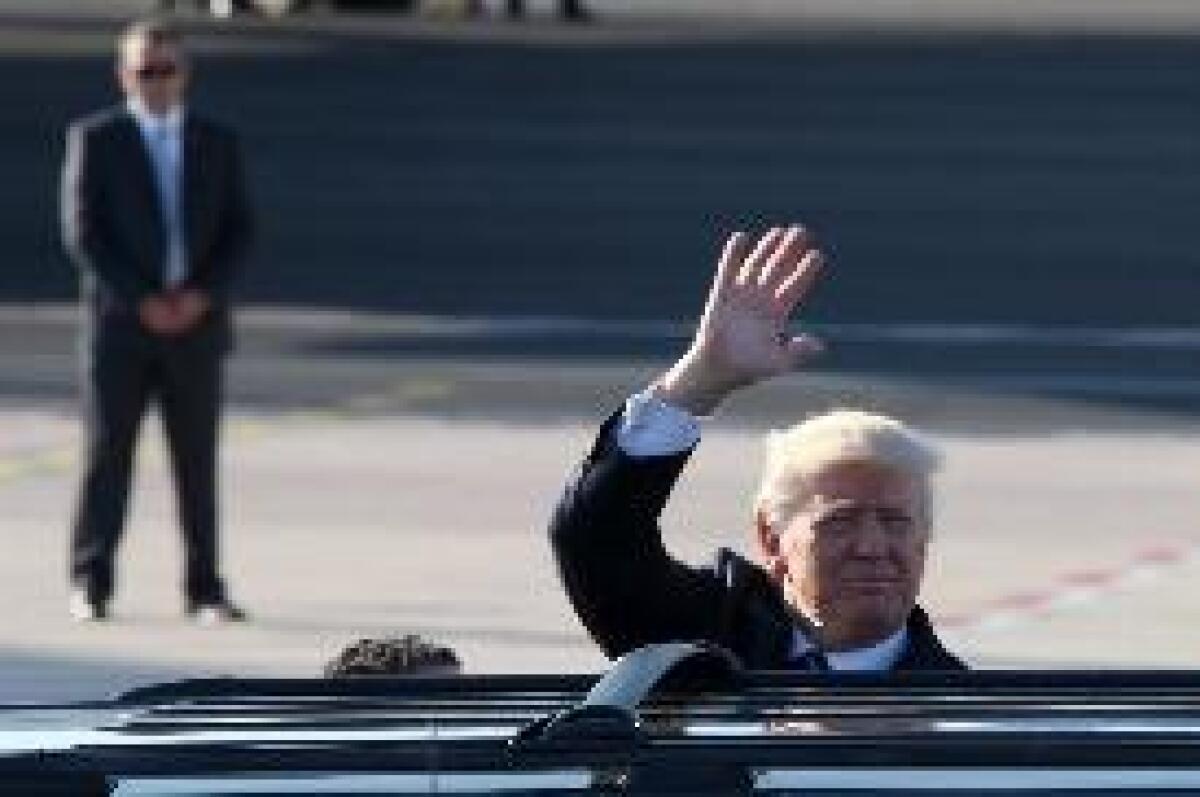 TRUMP "CONTE UOMO DI TALENTO, SPERO RIMANGA PREMIER" - 