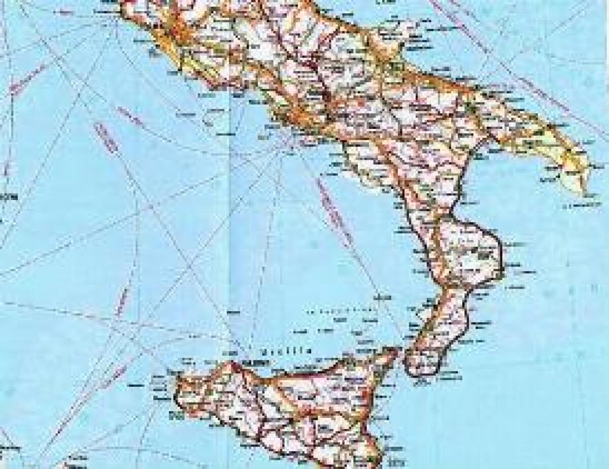 ALLARME SVIMEZ, SUD A RISCHIO RECESSIONE - 