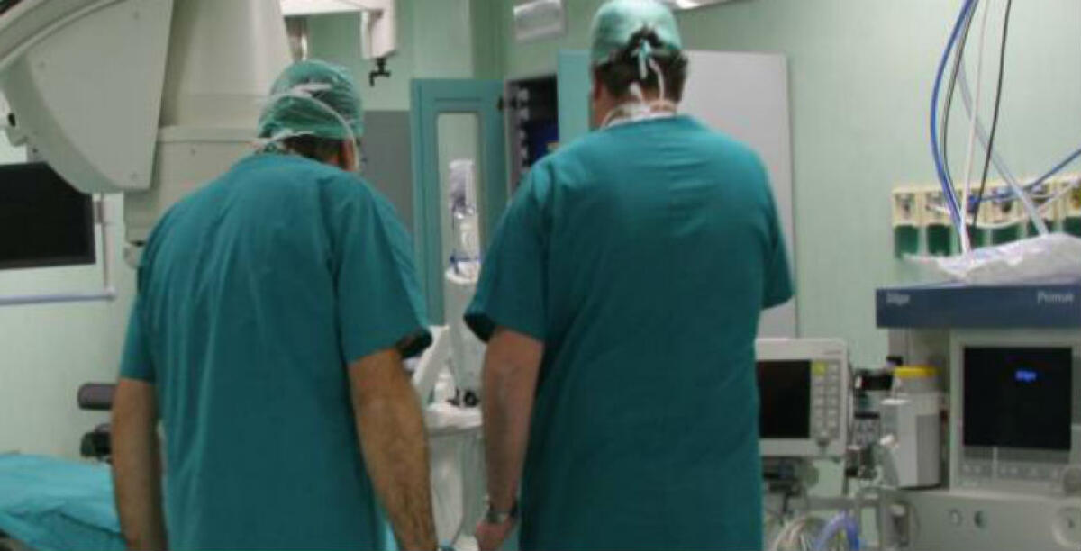 "Calvario" dopo l'intervento al femore, sessantenne morto: indagati anche medici "Vittorio Emanuele" - 