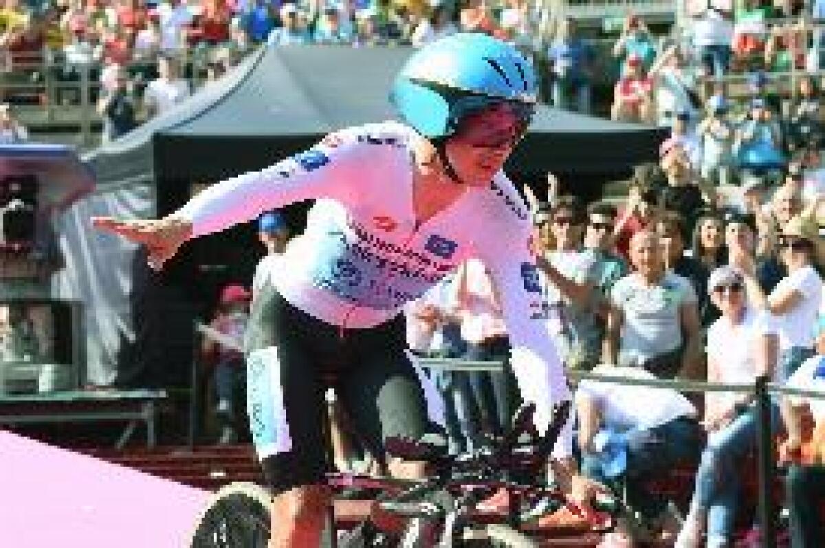 VUELTA: ASTANA VINCE CRONOSQUADRE, LOPEZ PRIMA MAGLIA ROSSA - 