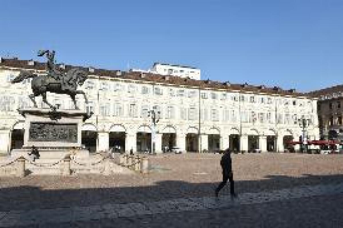 INTESA SANPAOLO, 100 MILIARDI PER LE PICCOLE E MEDIE IMPRESE ITALIANE - 