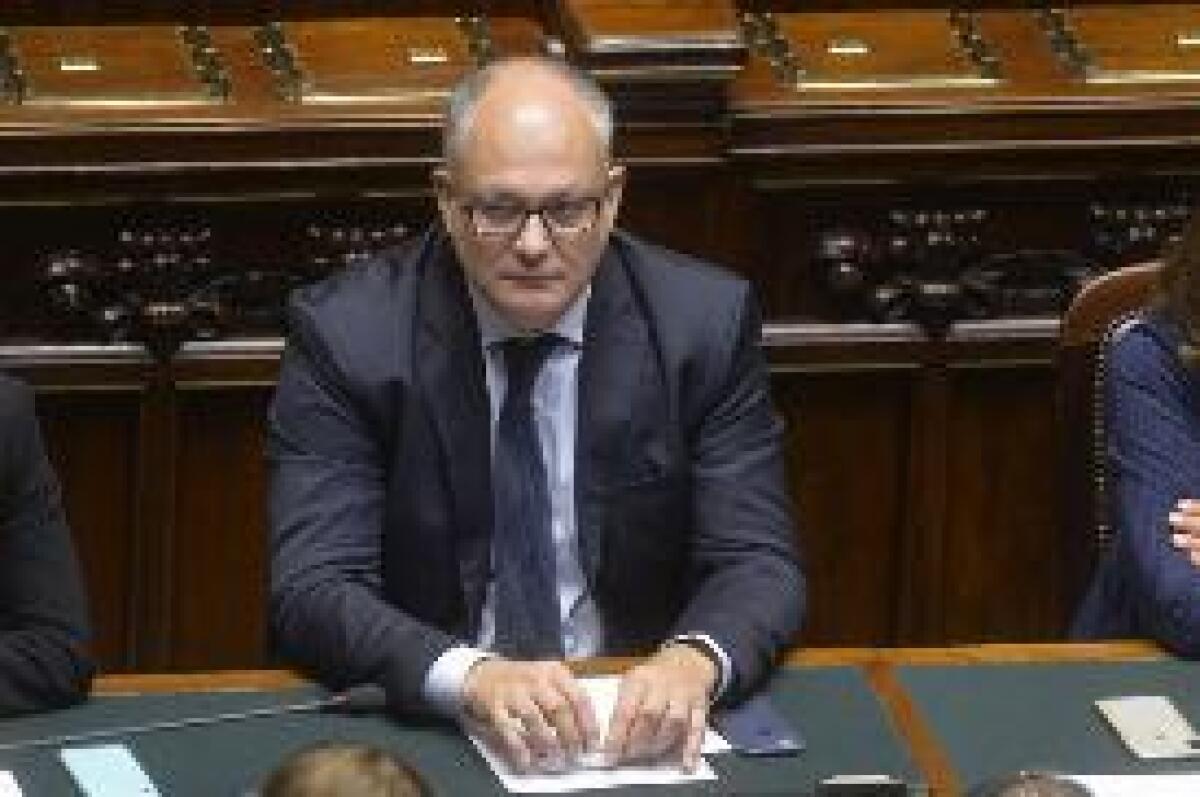 MANOVRA, GUALTIERI "NON FAREMO TAGLI SU SCUOLA, SANITÀ E UNIVERSITÀ" - 