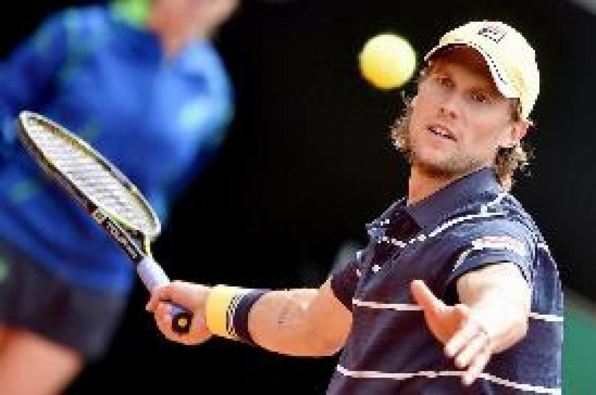 SEPPI ANNULLA 5 MATCH POINT E ACCEDE AI QUARTI AL TORNEO DI ZHUHAI - 