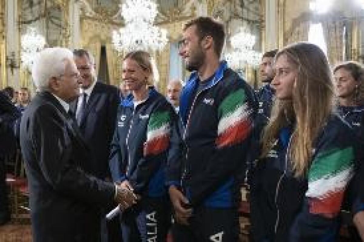 GLI AZZURRI DEL NUOTO DA MATTARELLA, PELLEGRINI "PROTEGGA LO SPORT" - 