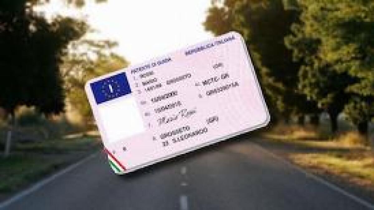 PATENTI TRUCCATE, TREDICI INDAGATI A CASERTA - 