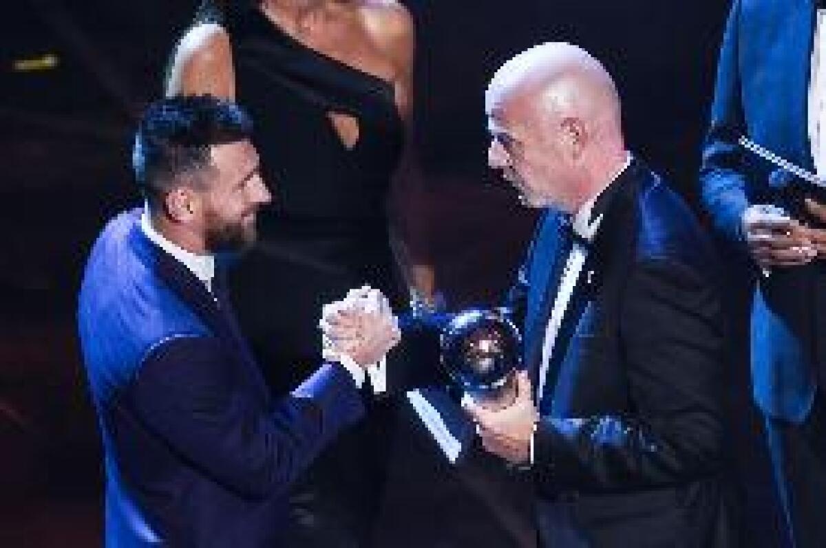 MESSI E RAPINOE MIGLIORI GIOCATORI DEL 2019 - 