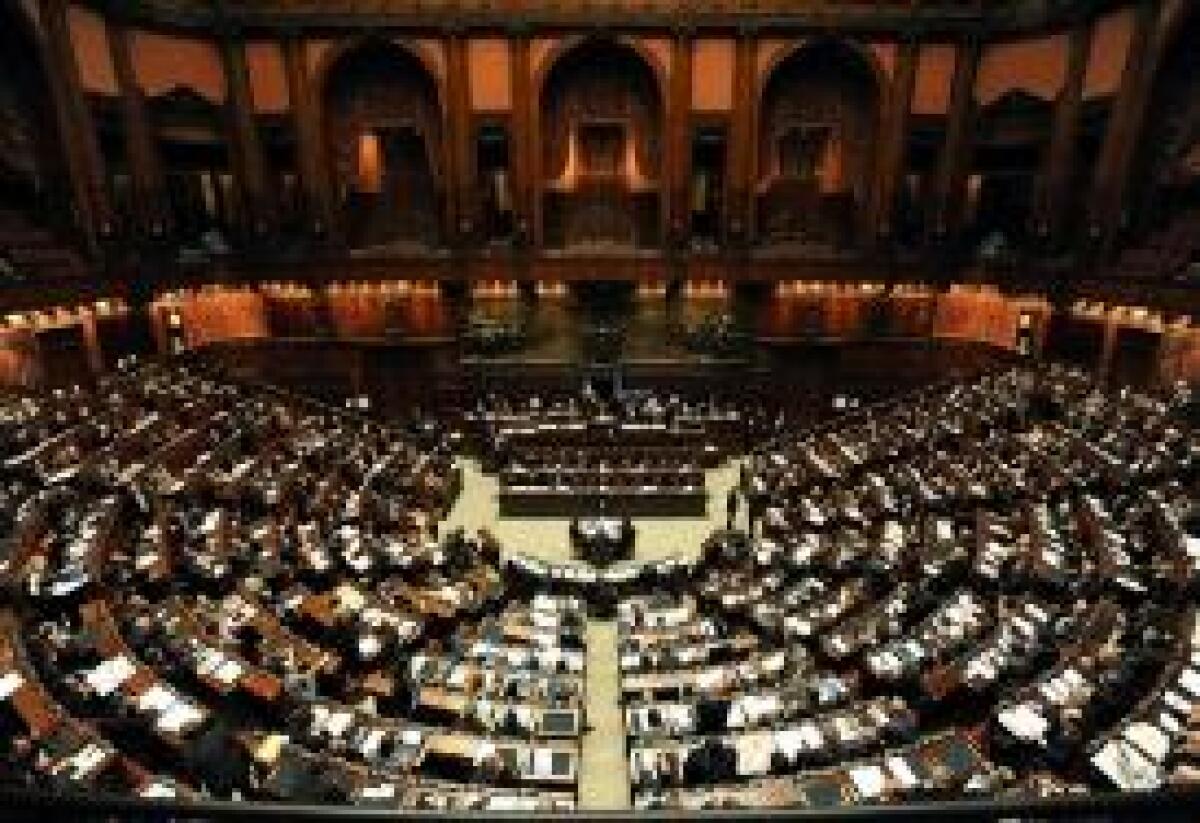 CAMERA VOTA FIDUCIA A CONTE BIS, 343 VOTI A FAVORE - 