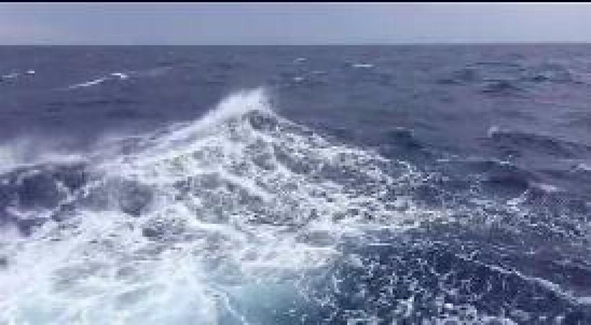 SBARCATI NELLA NOTTE A LAMPEDUSA 27 MIGRANTI, 8 SONO BAMBINI - 