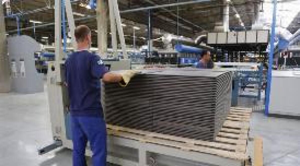 INDUSTRIA, A LUGLIO FATTURATO E ORDINI IN CALO - 