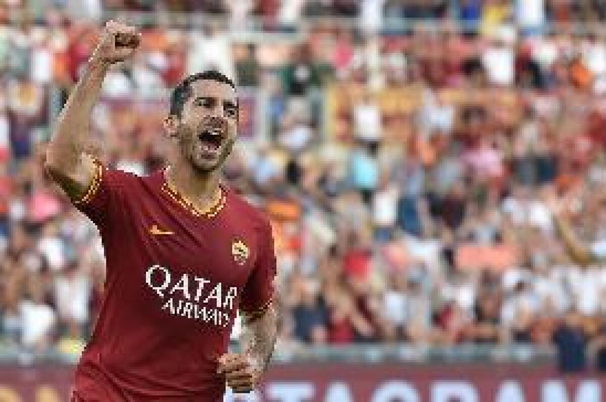 POKER DELLA ROMA, SASSUOLO BATTUTO 4-2, IN GOL AL DEBUTTO MKHITARYAN - 