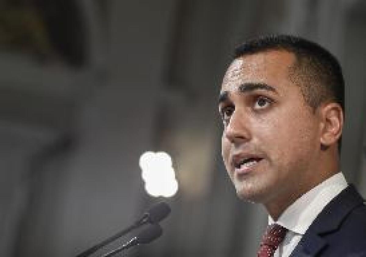 DI MAIO "VINCOLO DI MANDATO CONTRO IL MERCATO DEI PARLAMENTARI" - 