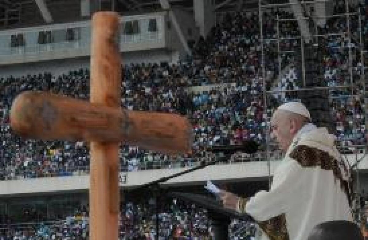 PAPA FRANCESCO "LOTTARE CORRUZIONE E CREARE OCCUPAZIONE" - 