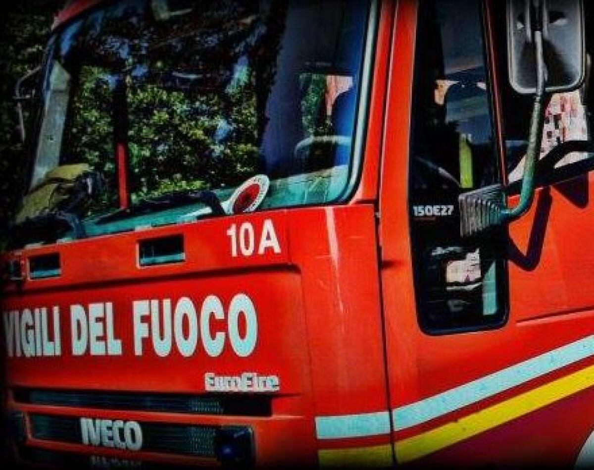 MALTEMPO: TORRENTE TRAVOLGE DUE AUTO NEL RAGUSANO, SALVE 8 PERSONE - 