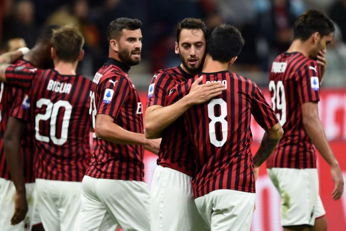 CALDERONI GELA SAN SIRO, MILAN-LECCE SI CHIUDE 2-2 - 