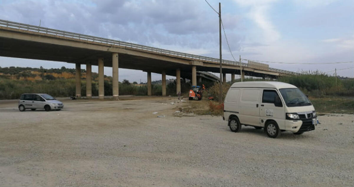 Ricorrenza dei defunti, "Avanti Gela": "Assicurare acqua e servizio trasporto gratuito" -