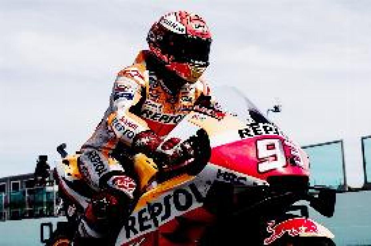 PRIMO MATCH BALL PER MARQUEZ IN THAILANDIA "MA L'APPROCCIO NON CAMBIA" - 