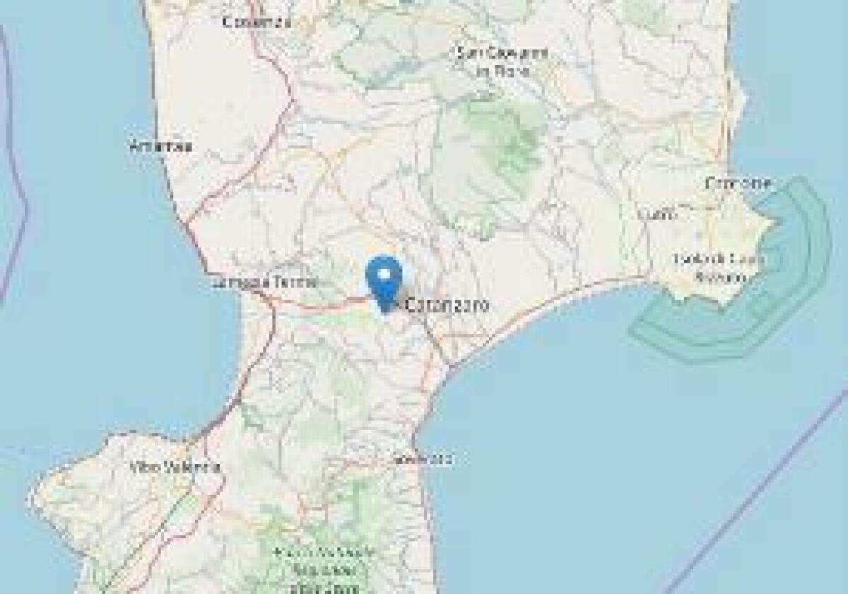 TERREMOTI, PAURA PER SCOSSA DI MAGNITUDO 4.0 IN PROVINCIA CATANZARO - 