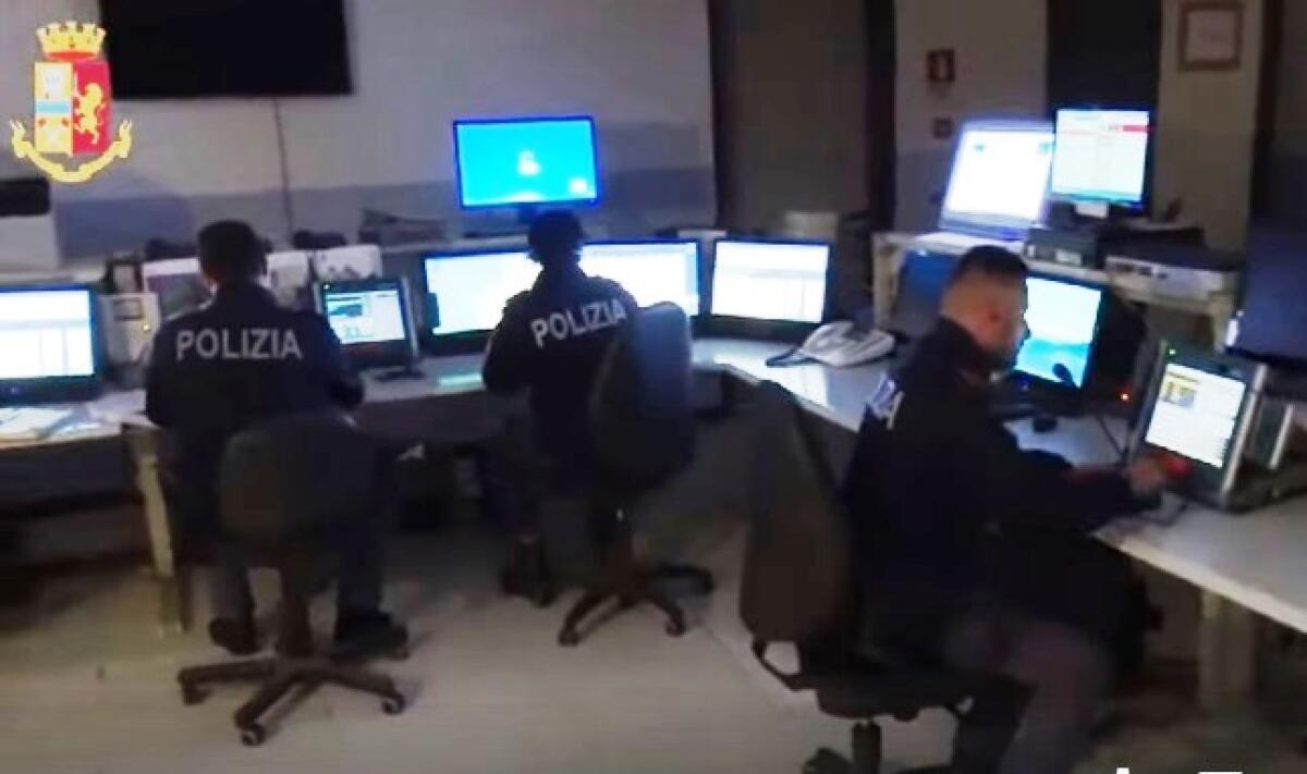 Scoperti i furbetti del Reddito di Cittadinanza, la Digos denuncia tre falsi disoccupati - 