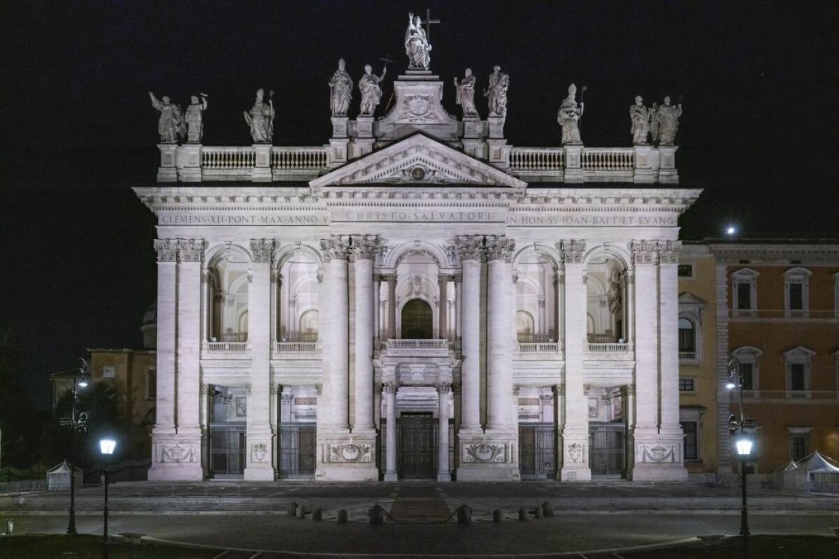 ROMA: NUOVA ILLUMINAZIONE PER LA BASILICA DI SAN GIOVANNI IN LATERANO - 