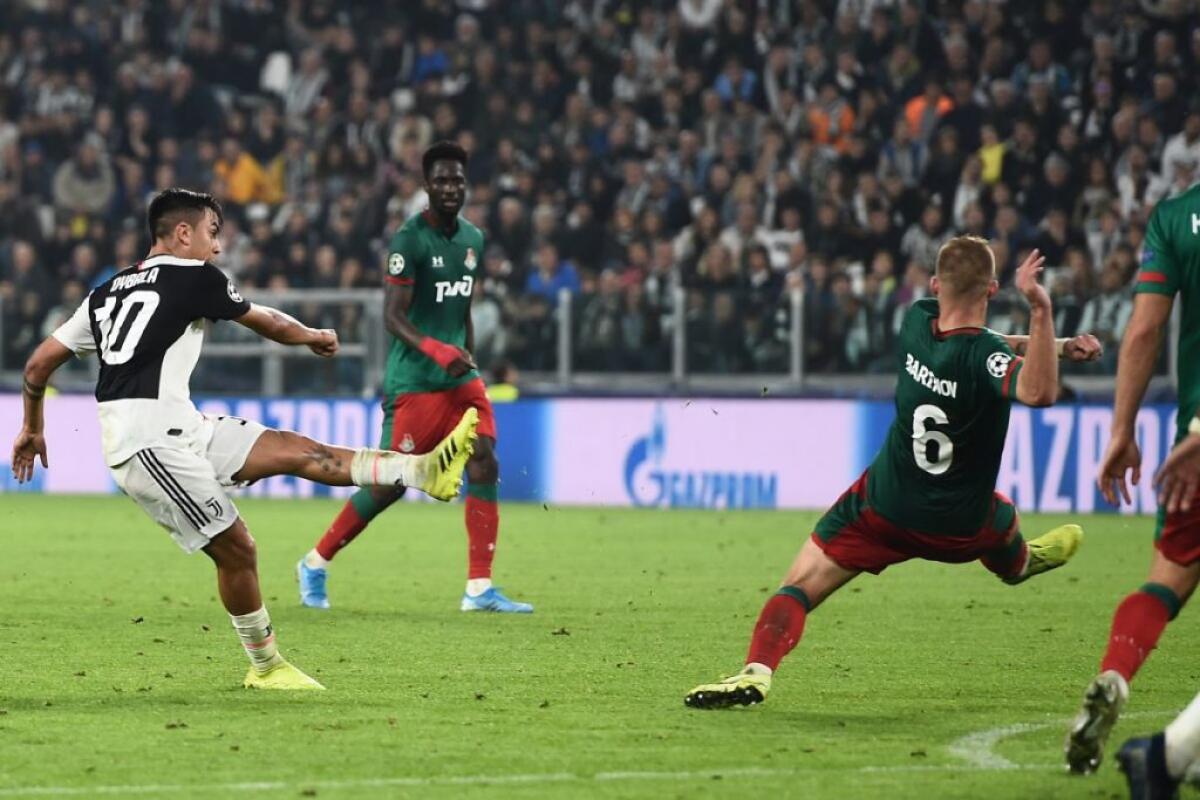 DOPPIETTA DYBALA, LA JUVE RIMONTA E BATTE 2-1 LA LOKOMOTIV MOSCA - 