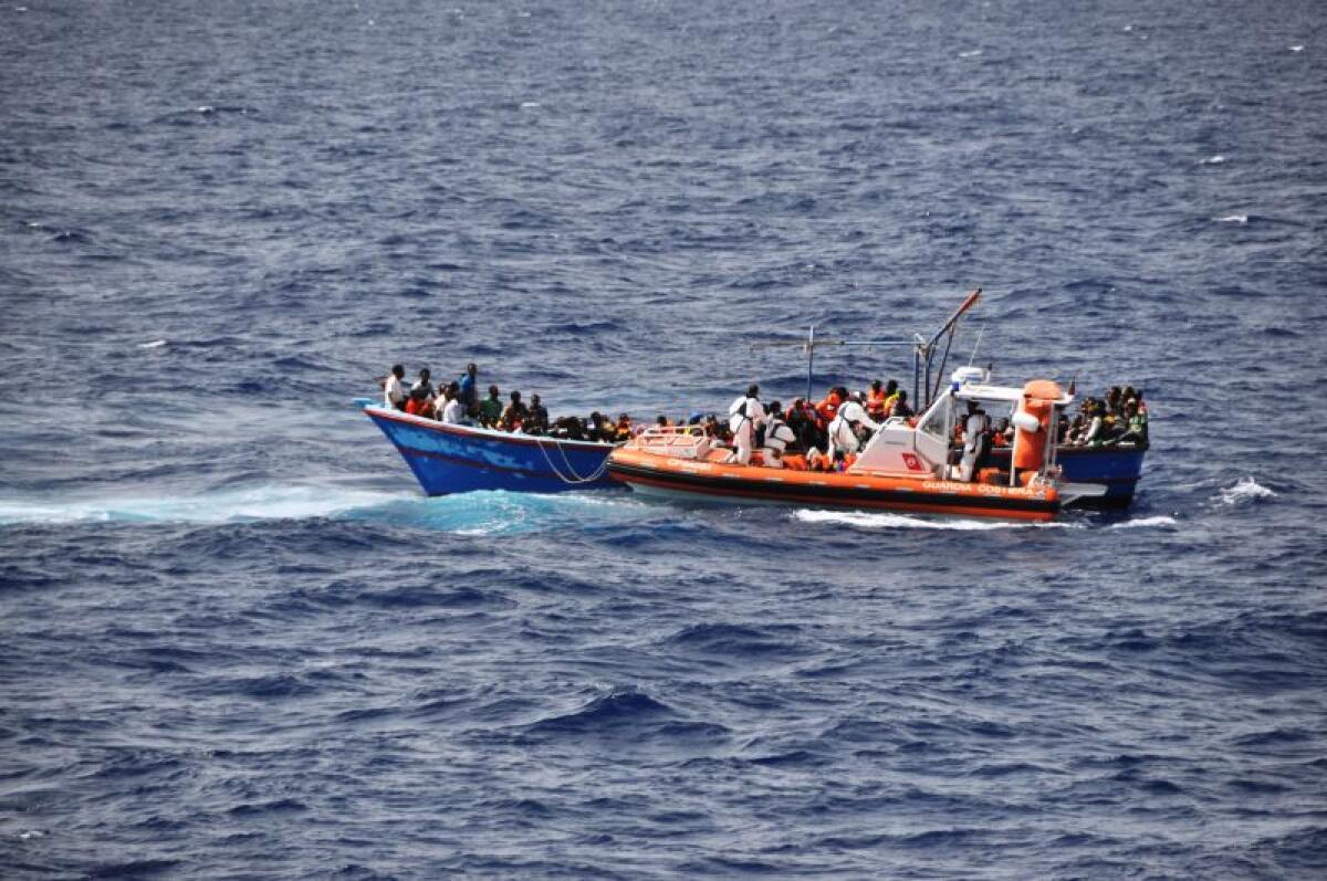 NAUFRAGIO LAMPEDUSA, RITROVATI DUE CADAVERI - 