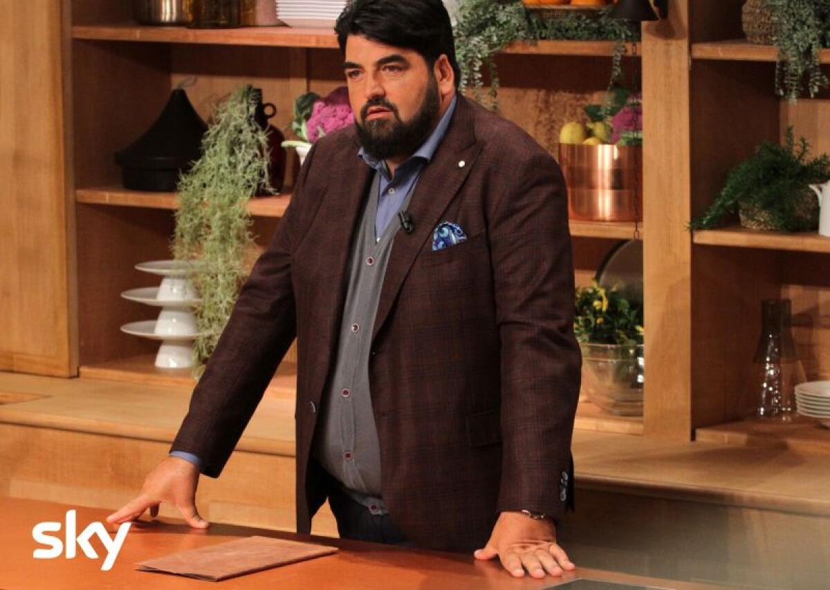 CANNAVACCIUOLO TORNA IN TV CON “ANTONINO CHEF ACADEMY” - 