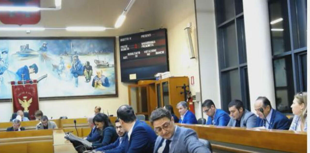 In aula maggioranza e opposizione sono d'accordo, ancora troppe anomalie sui debiti fuori bilancio - 