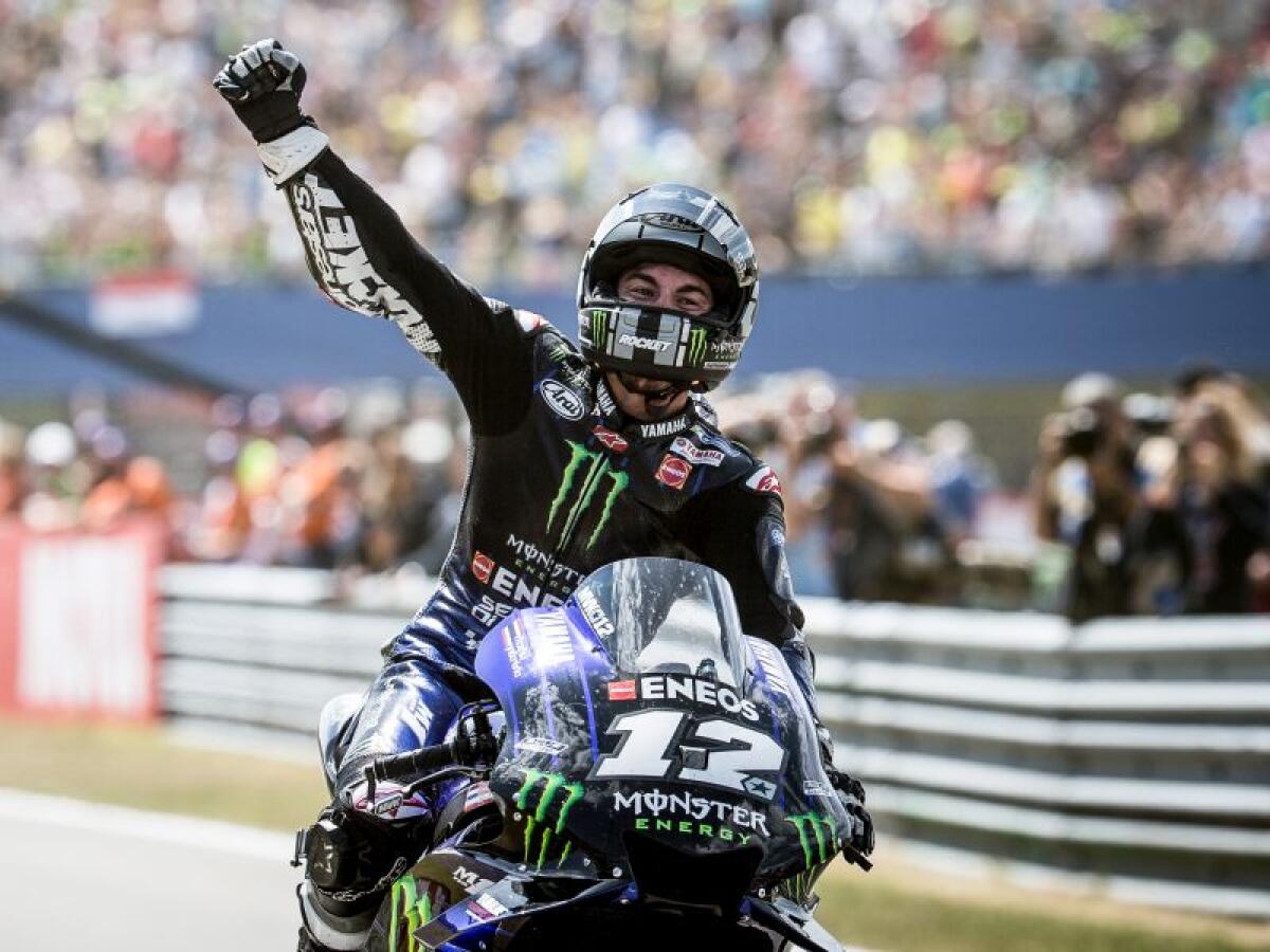 VINALES DOMINA A SEPANG DAVANTI A MARQUEZ, SUL PODIO ANCHE DOVIZIOSO - 