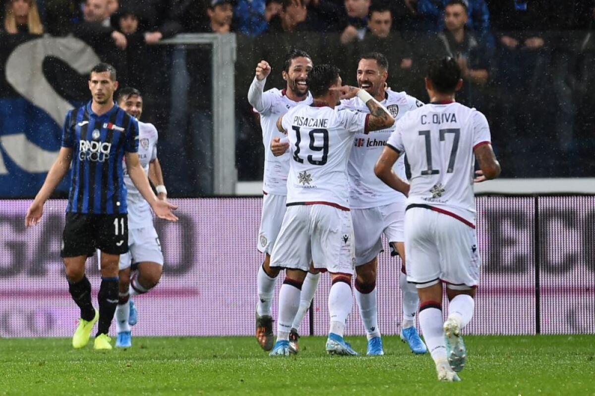 CAGLIARI DA CHAMPIONS, ATALANTA BATTUTA E AGGANCIATA AL QUARTO POSTO - 