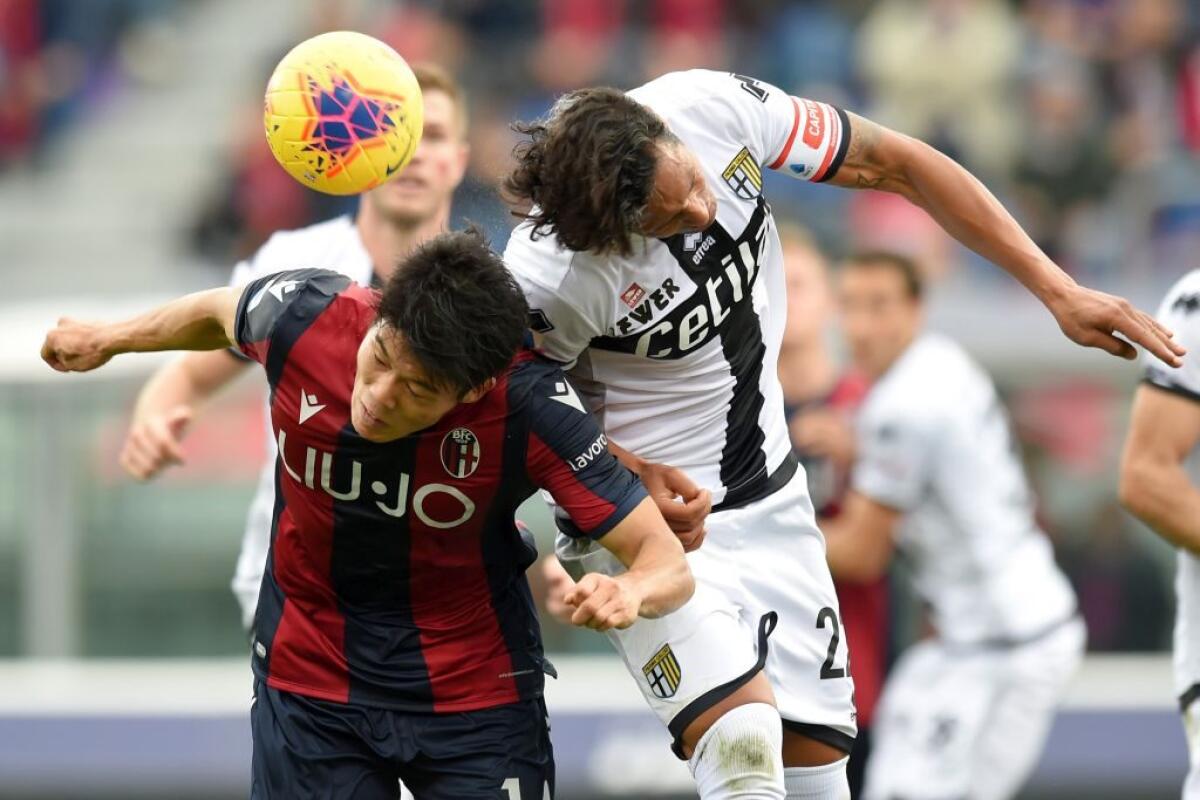 BOLOGNA-PARMA 2-2, PARI ROSSOBLÙ ALL’ULTIMO RESPIRO - 