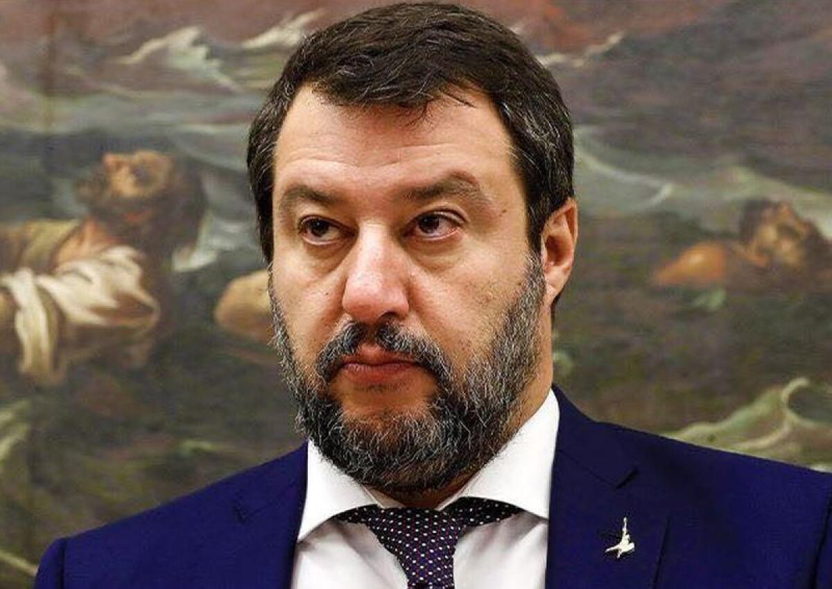 SALVINI “GRILLO E DI MAIO HANNO RUBATO UN SOGNO A MILIONI DI ITALIANI” -