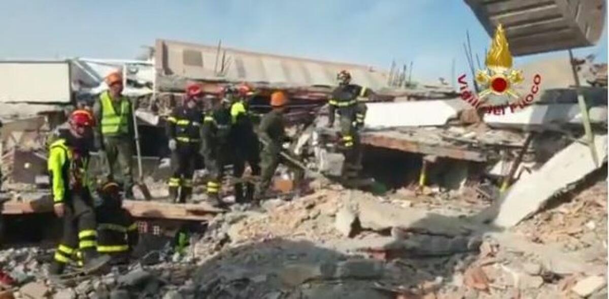 SI AGGRAVA IL BILANCIO DEL TERREMOTO IN ALBANIA, 39 MORTI - 